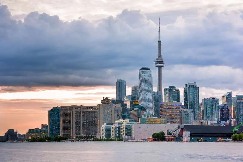 5 Toronto Skyline Pictures That You Should Use On Your Website