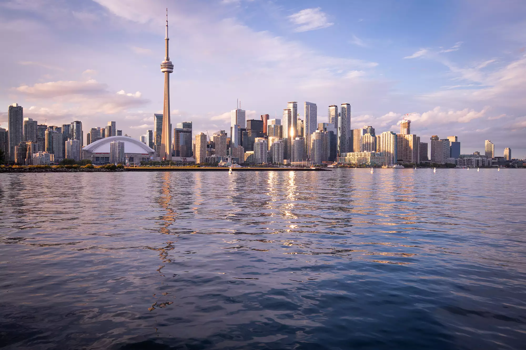 Photoshoot locations in toronto: view from the toronto islands