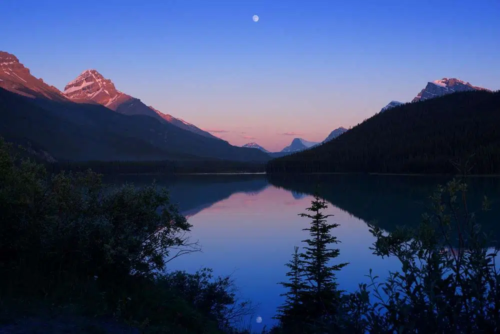Rocky mountain sunset in banff national park